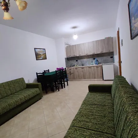 Noah Appartement Golem (Tirana)